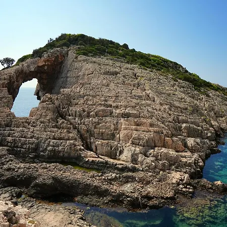 Lägenhet Roxa Montuoso Agios Leon