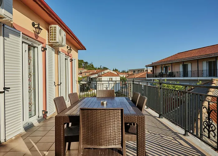 Roxa Montuoso Apartamento *