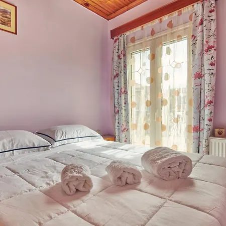 Roxa Montuoso Apartment *