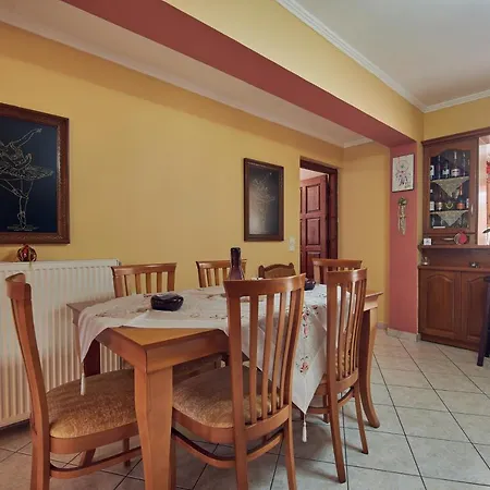 Roxa Montuoso شقة *